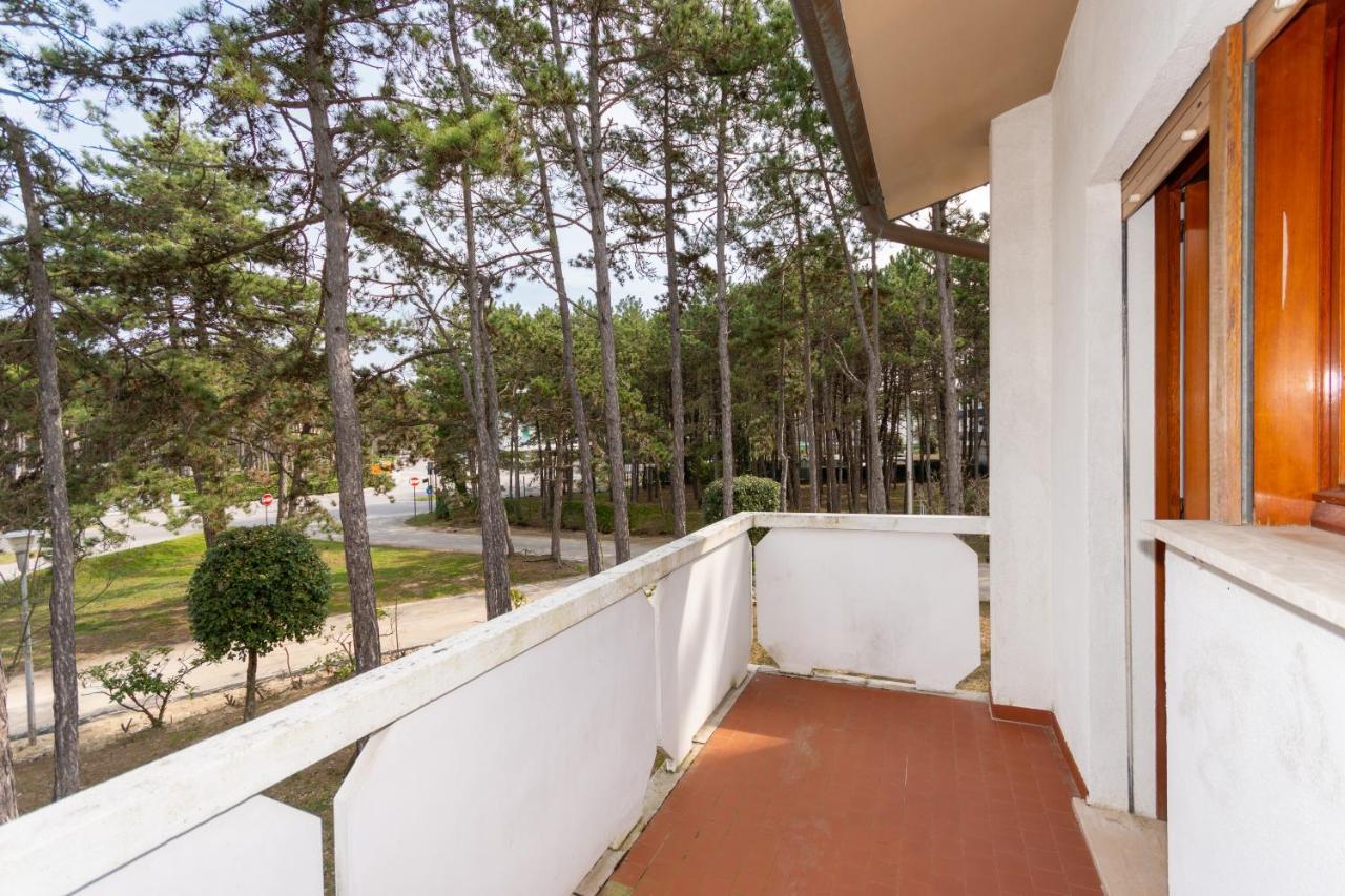 Villaggio Delfino Бибионе Экстерьер фото